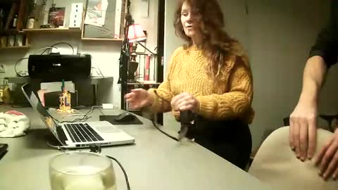 Steph et Eric online show from 01-17-25, 09:28