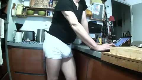 Steph et Eric online show from 02-26-25, 03:30