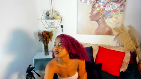 E R I K A  - L  Y R I C S online show from 02-05-26, 05:01