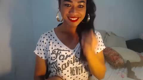 erika_madrigal online show from 01-11-25, 02:30