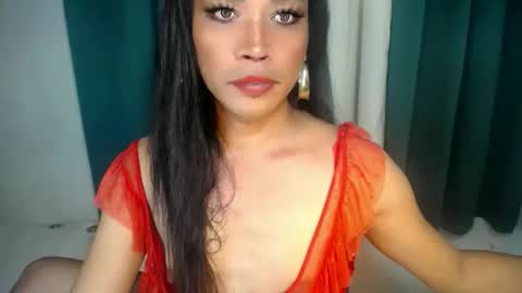 erika_madrigal online show from 10-01-25, 01:55