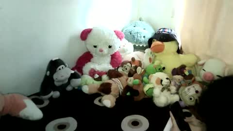 Erika online show from 03-07-25, 10:21