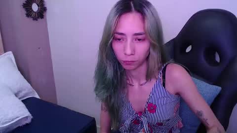 E R I K A - SAGITARIO..... online show from 11-23-25, 03:56