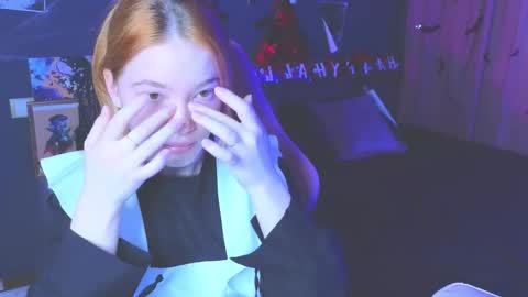 Snapshot of erikabrian chatting on 10-25-25, 07:49 erikabrian online show from 10-25-25, 07:49