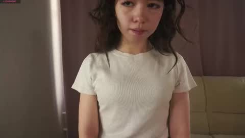 Snapshot of erikabutzlaff chatting on 10-19-25, 06:47 Tymee online show from 10-19-25, 06:47