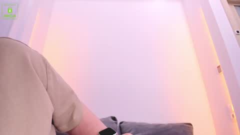 Erika online show from 12-17-24, 04:12