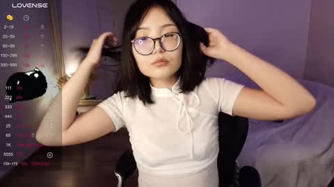Erika online show from 09-14-25, 02:33