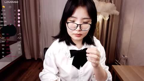 Erika online show from 09-27-25, 03:55