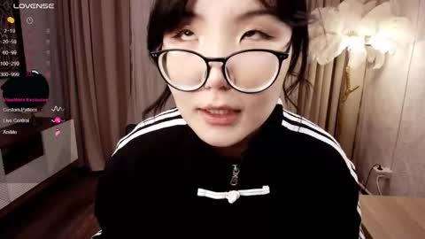 Erika online show from 10-01-25, 02:17
