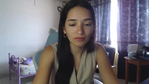 Snapshot of erina_1 chatting on 03-10-25, 04:57 erina_1 online show from 03-10-25, 04:57