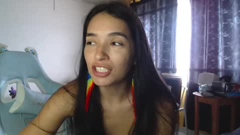 Snapshot of erina_1 chatting on 03-11-25, 04:51 erina_1 online show from 03-11-25, 04:51