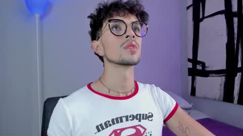   online show from 10-30-25, 01:34