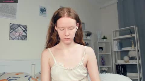 Snapshot of erline_may chatting on 10-09-25, 07:28 Sofia online show from 10-09-25, 07:28