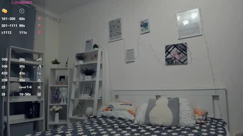 Snapshot of erline_may chatting on 10-21-25, 05:41 Sofia online show from 10-21-25, 05:41