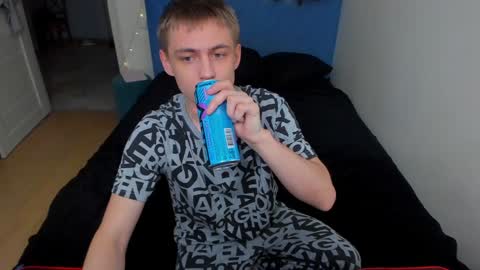 Snapshot of ermak_reborn chatting on 01-16-25, 12:02 Max online show from 01-16-25, 12:02