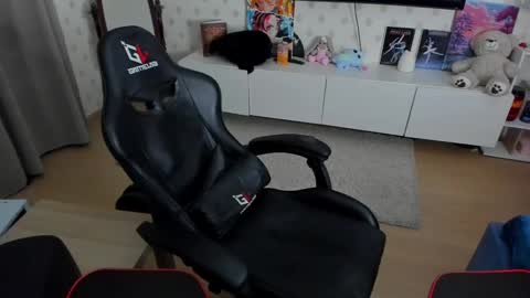 Snapshot of ermak_reborn chatting on 02-14-25, 04:58 Max online show from 02-14-25, 04:58