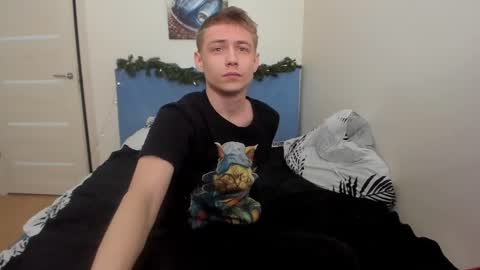 Snapshot of ermak_reborn chatting on 03-09-25, 04:05 Max online show from 03-09-25, 04:05