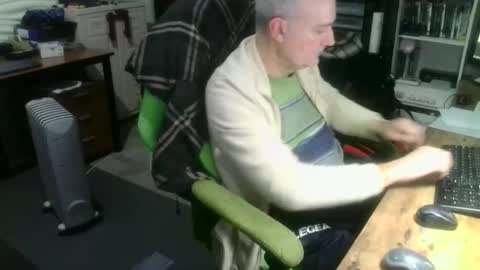 ernello online show from 11-20-25, 05:29