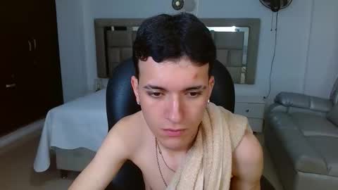 eroboyxox online show from 02-24-26, 11:14