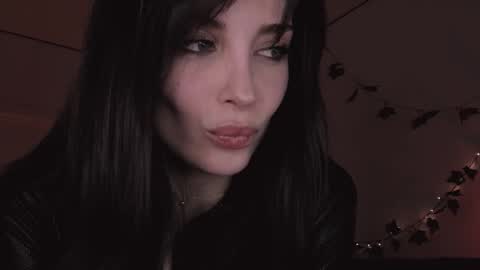 erohaze online show from 11-30-25, 03:16