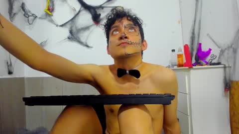 eros_fang online show from 10-25-25, 01:51