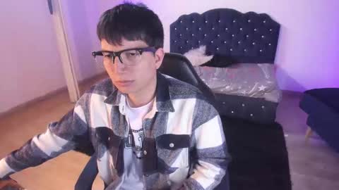 Camilo online show from 09-15-25, 03:28