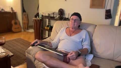 eros online show from 09-24-25, 10:35