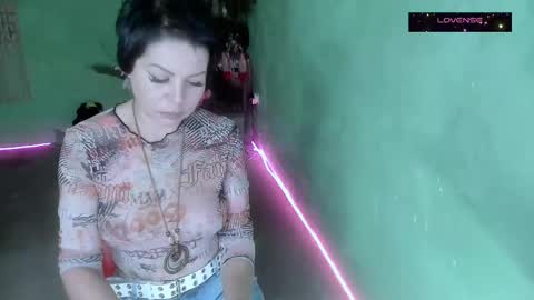 Eve online show from 11-27-25, 03:47