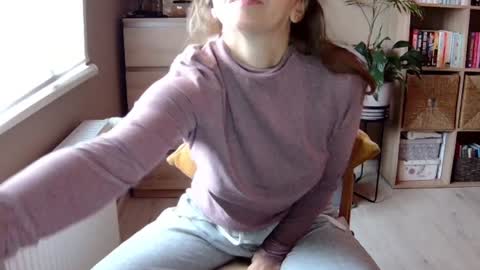 Melissa   online show from 12-07-24, 08:44