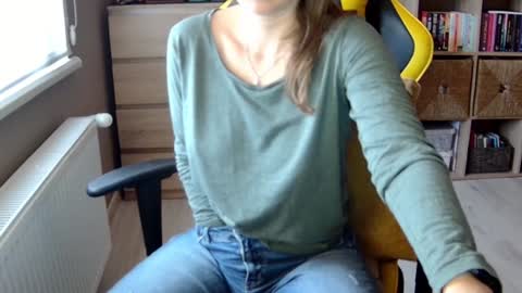 Melissa   online show from 12-24-24, 10:33