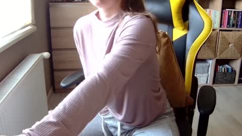 Melissa   online show from 01-10-25, 12:26