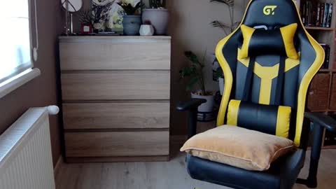Melissa   online show from 02-01-25, 01:30