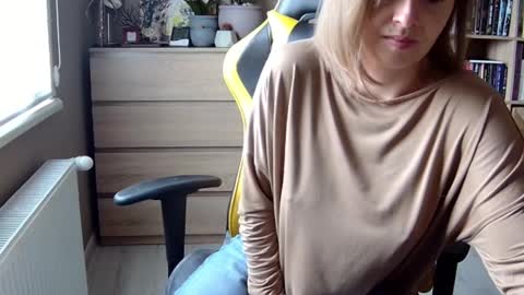 Melissa   online show from 02-09-25, 11:14