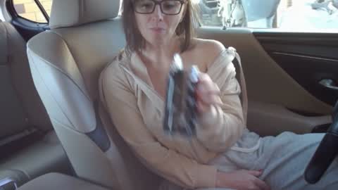 Melissa   online show from 03-07-25, 10:45