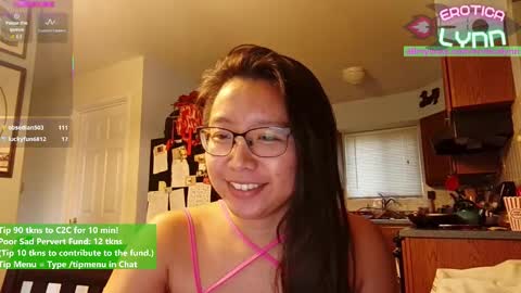 Lynn   online show from 09-23-25, 07:06