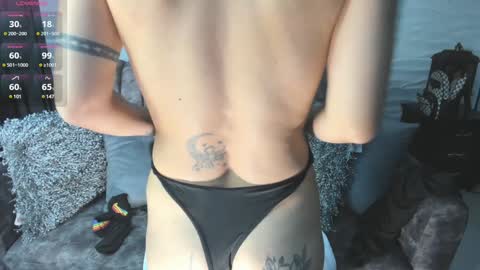 Valentine online show from 01-15-25, 03:43