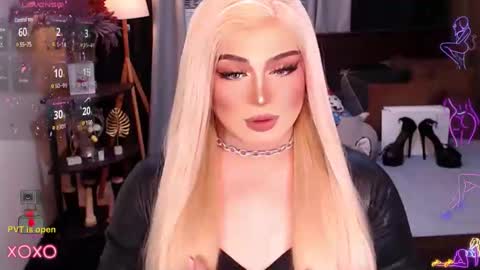 Snapshot of eroticfowler69 chatting on 12-02-24, 10:50 Anastasia online show from 12-02-24, 10:50