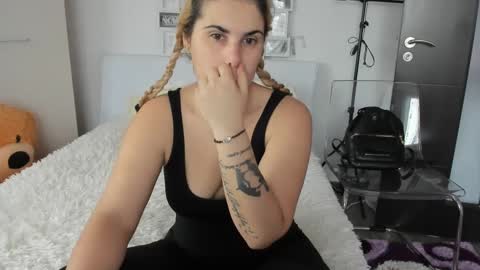 eroticsensualkitty4u online show from 12-07-24, 08:11