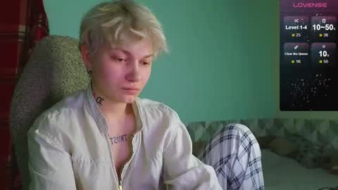 esajukyy online show from 12-30-24, 09:59