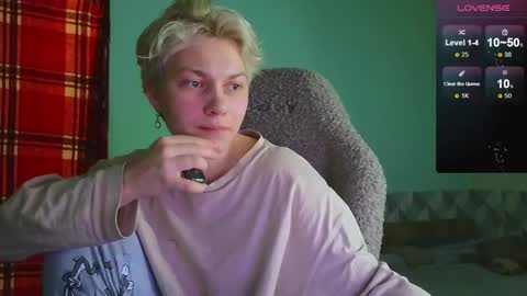 esajukyy online show from 01-03-25, 05:10