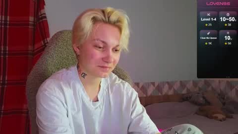 esajukyy online show from 01-27-25, 11:00