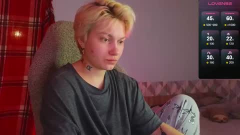 esajukyy online show from 02-05-25, 03:52