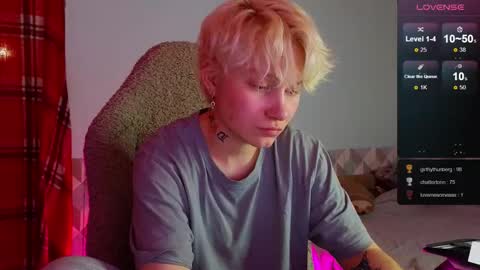 esajukyy online show from 02-28-25, 04:53