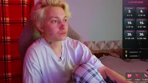 esajukyy online show from 03-01-25, 07:37