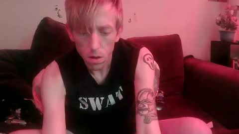 esc del online show from 03-05-25, 07:17