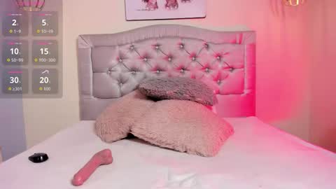 Escarlet online show from 11-14-25, 08:51