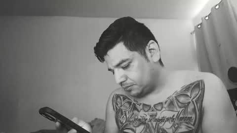 escodamus12 online show from 02-27-25, 05:15