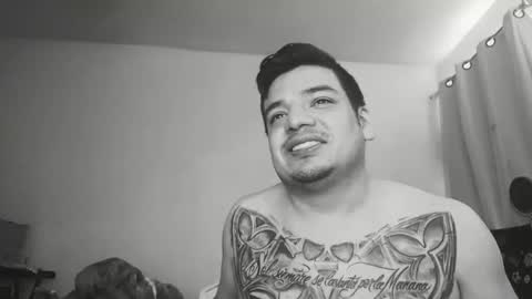 escodamus12 online show from 03-01-25, 05:38