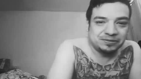 escodamus12 online show from 03-10-25, 04:14