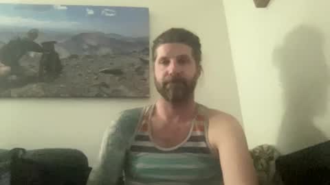 Snapshot of esinking24 chatting on 10-15-25, 11:38 esinking24 online show from 10-15-25, 11:38